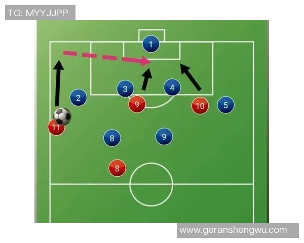 足球锁孔的秘密揭示了比赛背后的战术与心理博弈